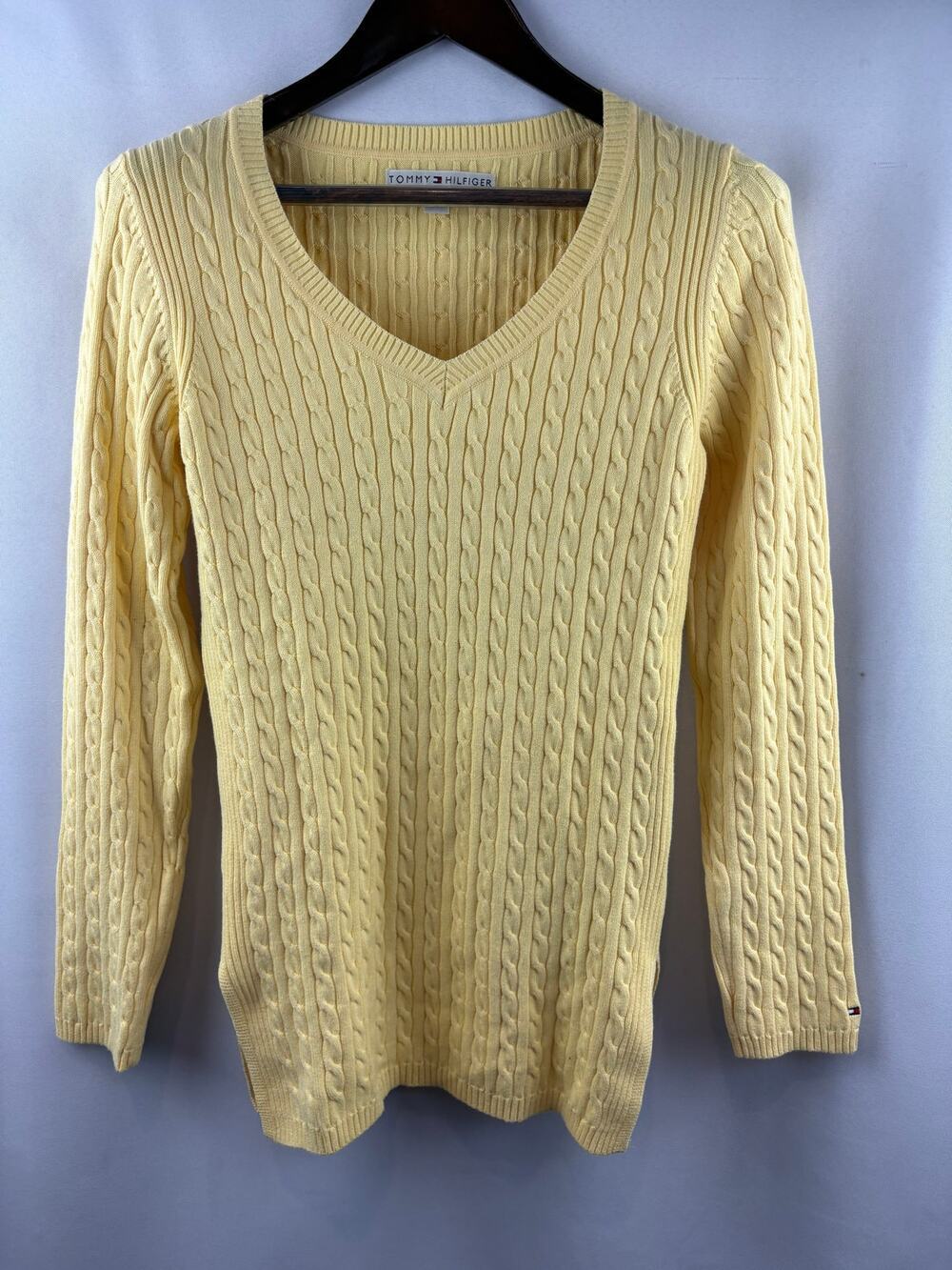Women’s Tommy Hilfiger Medium Butter Yellow V-Neck Sweater